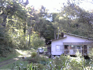 長野県菅平高原 ゆたか山荘 西側(坂上) 2025/10/02 13:45