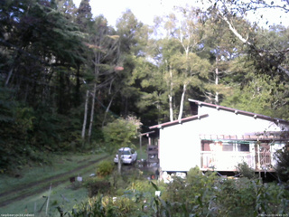 長野県菅平高原 ゆたか山荘 西側(坂上) 2025/10/03 06:45