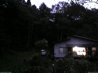 長野県菅平高原 ゆたか山荘 西側(坂上) 2025/10/04 05:30