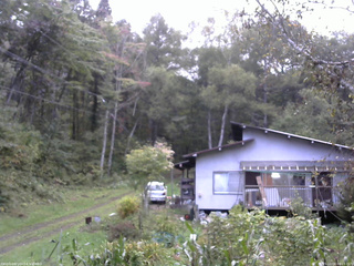 長野県菅平高原 ゆたか山荘 西側(坂上) 2025/10/04 06:15