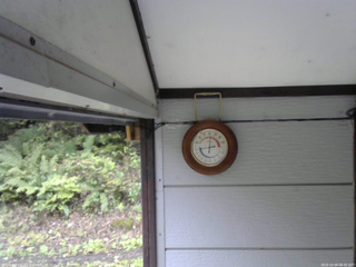 長野県菅平高原 ゆたか山荘 温度計 2025/10/04 08:45