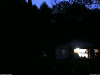 長野県菅平高原 ゆたか山荘 西側(坂上) 2025/10/05 17:45