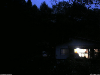 長野県菅平高原 ゆたか山荘 西側(坂上) 2025/10/06 05:30