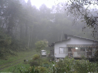 長野県菅平高原 ゆたか山荘 西側(坂上) 2025/10/06 07:30