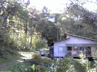 長野県菅平高原 ゆたか山荘 西側(坂上) 2025/10/06 13:45