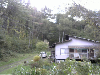 長野県菅平高原 ゆたか山荘 西側(坂上) 2025/10/06 14:30