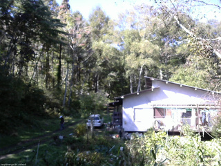 長野県菅平高原 ゆたか山荘 西側(坂上) 2025/10/08 09:45