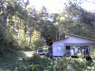 長野県菅平高原 ゆたか山荘 西側(坂上) 2025/10/08 13:30