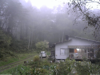 長野県菅平高原 ゆたか山荘 西側(坂上) 2025/10/08 16:30