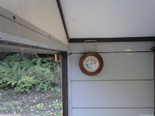 長野県菅平高原 ゆたか山荘 温度計 2025/10/08 06:15