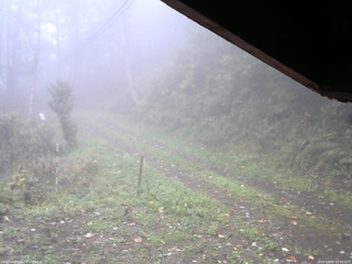 長野県菅平高原 ゆたか山荘 東側(坂下) 2025/10/09 12:00
