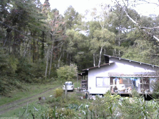 長野県菅平高原 ゆたか山荘 西側(坂上) 2025/10/10 09:15