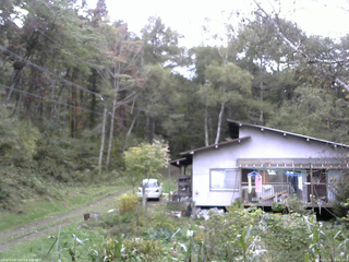 長野県菅平高原 ゆたか山荘 西側(坂上) 2025/10/10 15:45