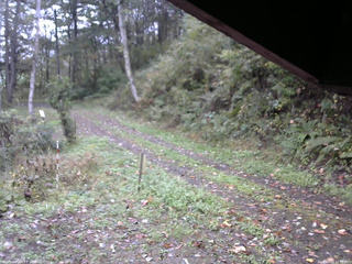 長野県菅平高原 ゆたか山荘 東側(坂下) 2025/10/13 12:15
