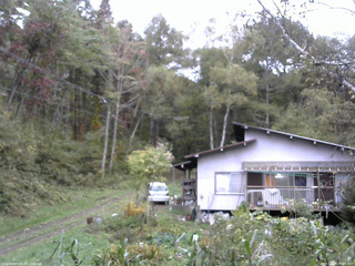 長野県菅平高原 ゆたか山荘 西側(坂上) 2025/10/14 09:45