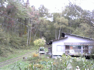 長野県菅平高原 ゆたか山荘 西側(坂上) 2025/10/14 12:30