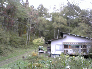 長野県菅平高原 ゆたか山荘 西側(坂上) 2025/10/14 13:00