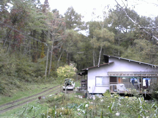 長野県菅平高原 ゆたか山荘 西側(坂上) 2025/10/15 14:15