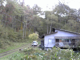 長野県菅平高原 ゆたか山荘 西側(坂上) 2025/10/15 15:15