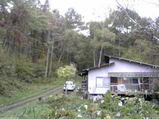 長野県菅平高原 ゆたか山荘 西側(坂上) 2025/10/16 13:45