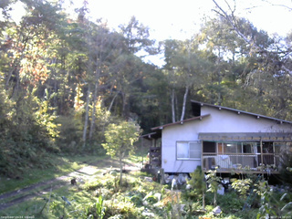 長野県菅平高原 ゆたか山荘 西側(坂上) 2025/10/17 14:30