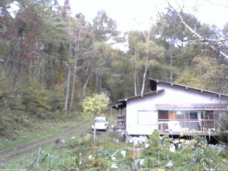 長野県菅平高原 ゆたか山荘 西側(坂上) 2025/10/18 07:15