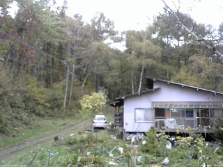 長野県菅平高原 ゆたか山荘 西側(坂上) 2025/10/19 13:00