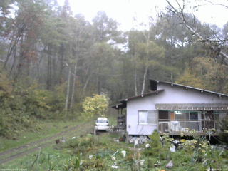 長野県菅平高原 ゆたか山荘 西側(坂上) 2025/10/20 08:45