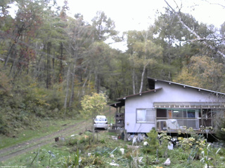 長野県菅平高原 ゆたか山荘 西側(坂上) 2025/10/20 12:15