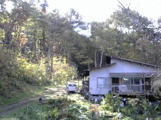 長野県菅平高原 ゆたか山荘 西側(坂上) 2025/10/20 14:00