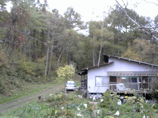 長野県菅平高原 ゆたか山荘 西側(坂上) 2025/10/20 15:00
