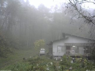 長野県菅平高原 ゆたか山荘 西側(坂上) 2025/10/21 07:00