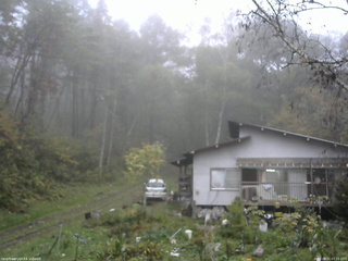 長野県菅平高原 ゆたか山荘 西側(坂上) 2025/10/21 07:15