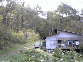 長野県菅平高原 ゆたか山荘 西側(坂上) 2025/10/21 13:45