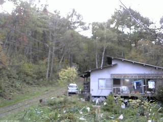 長野県菅平高原 ゆたか山荘 西側(坂上) 2025/10/21 15:00