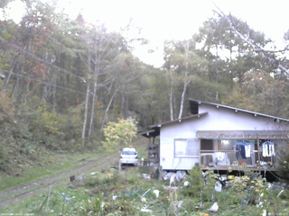 長野県菅平高原 ゆたか山荘 西側(坂上) 2025/10/21 15:45