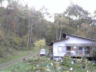 長野県菅平高原 ゆたか山荘 西側(坂上) 2025/10/21 16:00