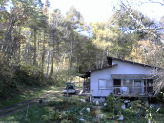 長野県菅平高原 ゆたか山荘 西側(坂上) 2025/10/23 11:45
