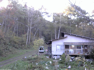 長野県菅平高原 ゆたか山荘 西側(坂上) 2025/10/23 15:00