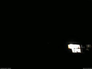 長野県菅平高原 ゆたか山荘 西側(坂上) 2025/10/23 18:30