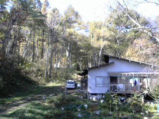 長野県菅平高原 ゆたか山荘 西側(坂上) 2025/10/24 10:45