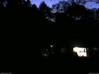 長野県菅平高原 ゆたか山荘 西側(坂上) 2025/10/24 17:30