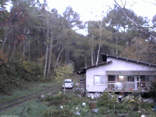 長野県菅平高原 ゆたか山荘 西側(坂上) 2025/10/25 06:30
