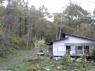 長野県菅平高原 ゆたか山荘 西側(坂上) 2025/10/27 12:00