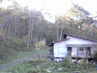 長野県菅平高原 ゆたか山荘 西側(坂上) 2025/10/27 14:45