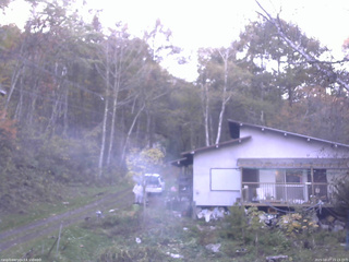 長野県菅平高原 ゆたか山荘 西側(坂上) 2025/10/27 15:15