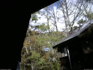 長野県菅平高原 ゆたか山荘 北側 2025/10/28 12:45