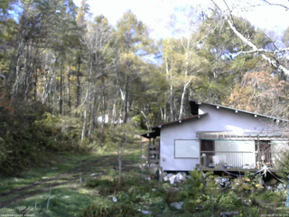 長野県菅平高原 ゆたか山荘 西側(坂上) 2025/10/28 10:30