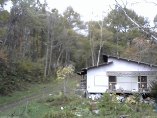 長野県菅平高原 ゆたか山荘 西側(坂上) 2025/10/29 08:45
