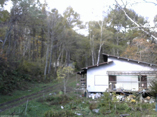 長野県菅平高原 ゆたか山荘 西側(坂上) 2025/10/29 09:00